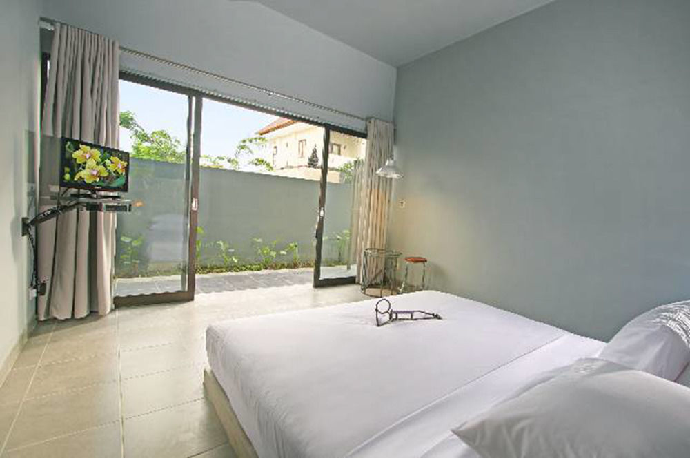 The Grey Boutique Inn Легиан Екстериор снимка