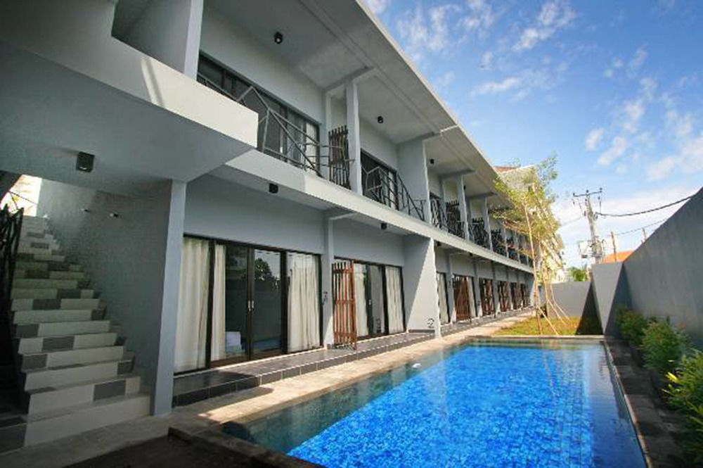 The Grey Boutique Inn Легиан Екстериор снимка